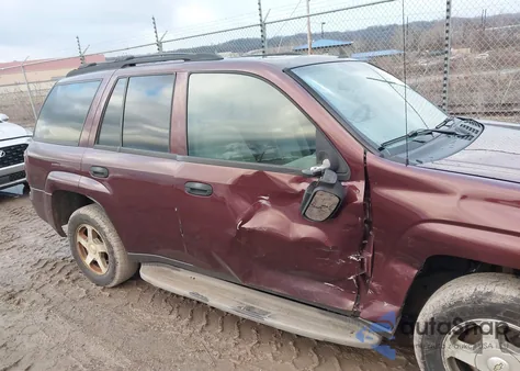 2006 Chevrolet Trailblazer Ls из США, поврежденный, VIN 1GNDT13S862127191